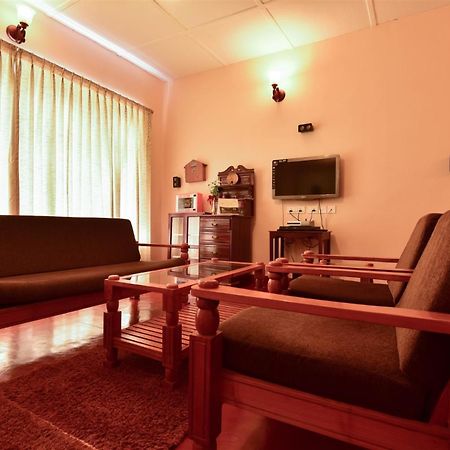 Manalar Hotel Gudalur  ห้อง รูปภาพ